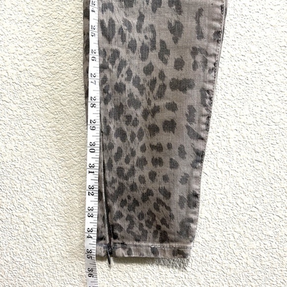 Current Elliot The Stiletto Grey Leopard Jeans - Picture 7 of 8